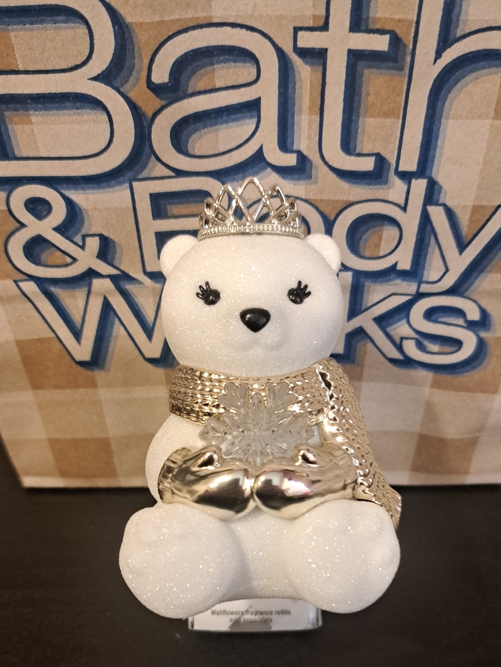 Bath & Body Works White Bear Wallflower Plug